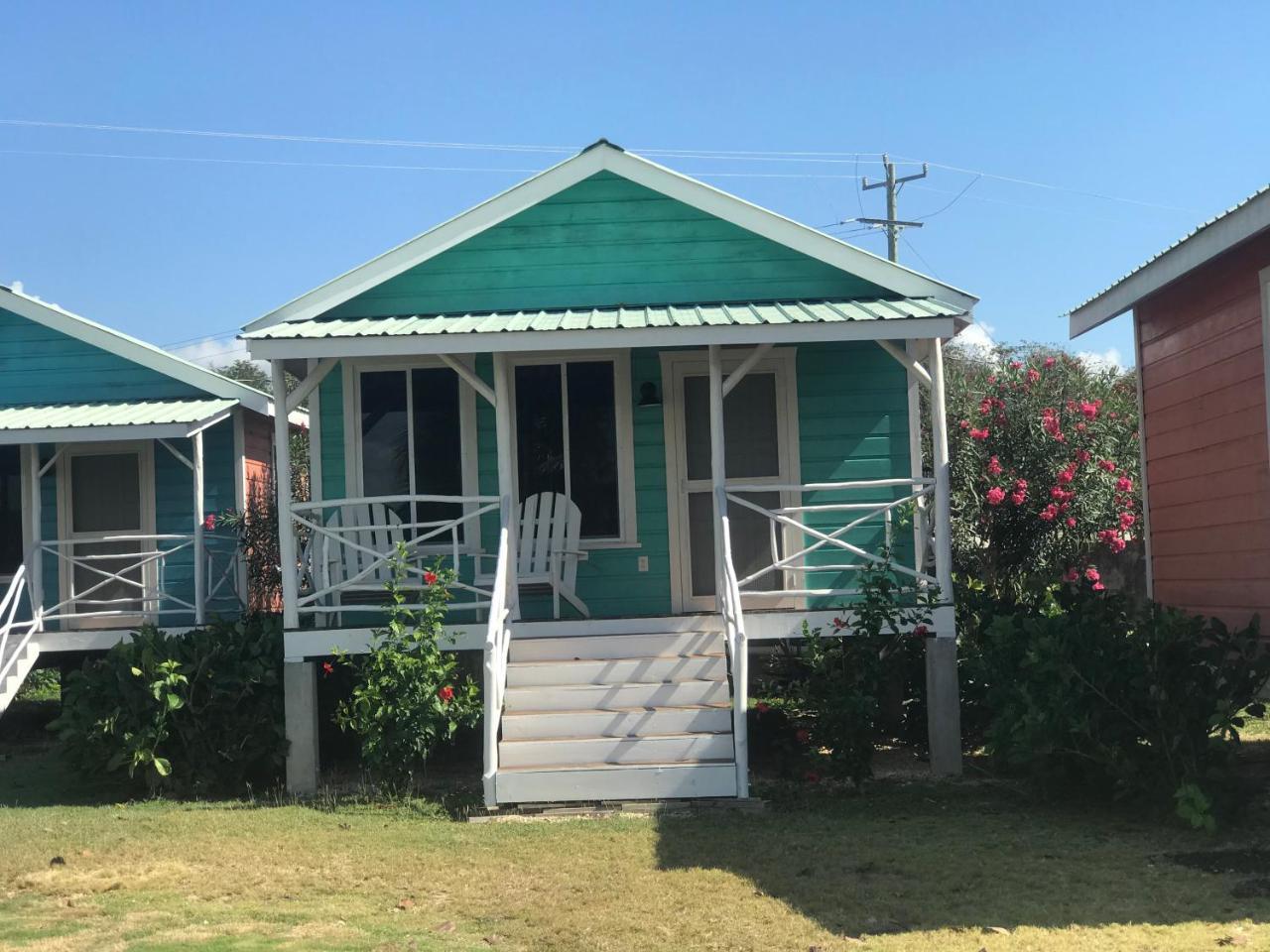 Tilt-Ta-Dock Resort Belize Corozal Kültér fotó