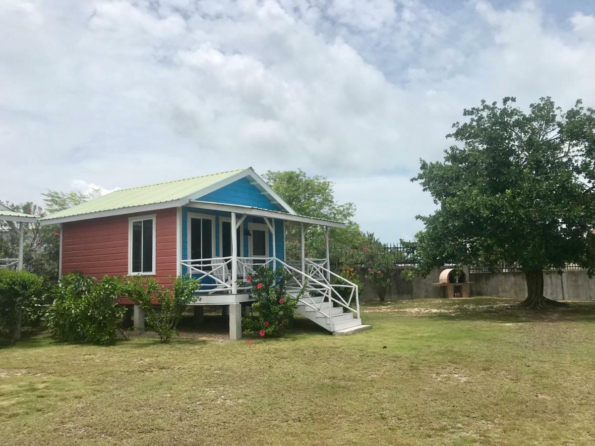 Tilt-Ta-Dock Resort Belize Corozal Kültér fotó